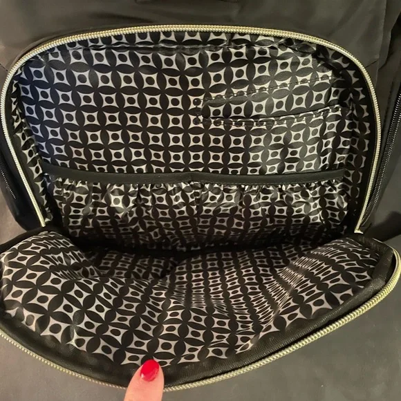 Fisher-Price Quilted Black diaper Backpack - Picture 6 of 8